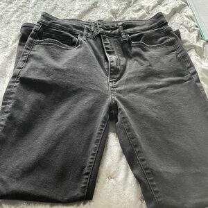 NWT BLACK GRLFRND JEANS SIZE 27x29